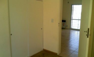 DEPTO VENTA SANTA ROSA 2500 3º D 1 DORM.