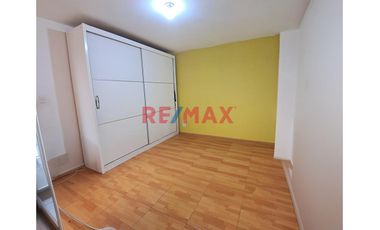 Ocasion! En Venta Casa De 4 Pisos  Ideal Para Familia Que Desee Vivir De Sus Rentas - Sjm
