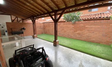 casa en venta en cinco soles. Cod V17149