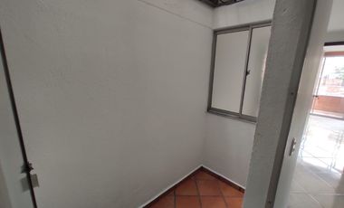 apartamento en arriendo en mesa. Cod A60413