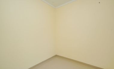 Rumah 10 menit ke Plaza Taman Harapan Baru SHM Hadap Utara J-35820