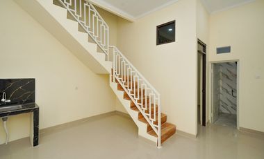 Rumah 10 menit ke Plaza Taman Harapan Baru SHM Hadap Utara J-35820