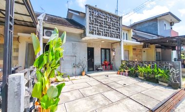 Rumah Luas SHM 8 Menit ke Gerbang Tol Cimanggis 3 Hadap Timur J-45462