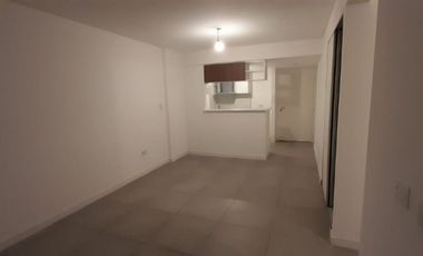 Hermoso departamento de dos ambientes a estrenar en piso alto (14 C)