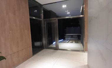 Hermoso departamento de dos ambientes a estrenar en piso alto (14 C)