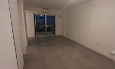 Hermoso departamento de dos ambientes a estrenar en piso alto (14 C)