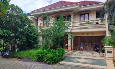 Rumah Laguna Regency Pakuwon City, Full Furnished, Siap Huni eladn