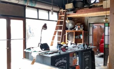 Venta casa reciclada estilo industrial en Lomas de Zamora