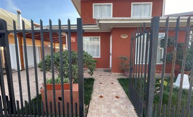 Casa en Venta en Teno cercano a centro cívico