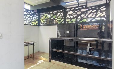 casa en venta en la sabana. Cod V30268