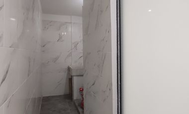 casa en venta en la sabana. Cod V30268