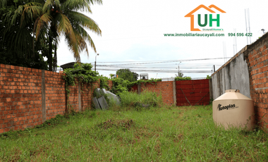 00438  VENTA TERRENO COMERCIAL YARINACOCHA 285m2