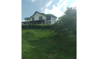 SE VENDE CASA CAMPESTRE EN LA CUMBRE REA 9.900 M2