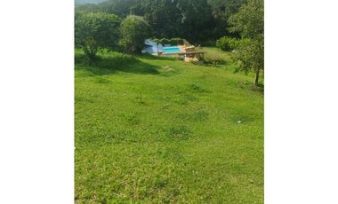 SE VENDE CASA CAMPESTRE EN LA CUMBRE REA 9.900 M2