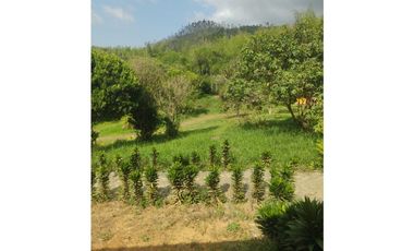 SE VENDE CASA CAMPESTRE EN LA CUMBRE REA 9.900 M2