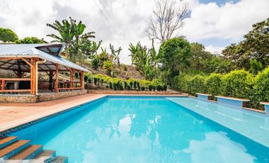 SE VENDE CASA CAMPESTRE EN LA CUMBRE REA 9.900 M2