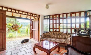 SE VENDE CASA CAMPESTRE EN LA CUMBRE REA 9.900 M2