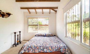 SE VENDE CASA CAMPESTRE EN LA CUMBRE REA 9.900 M2