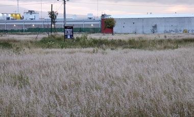 Terreno en venta 9,823 m2 en Cuautlancingo zona VW San Francisco Ocotlán, Puebla