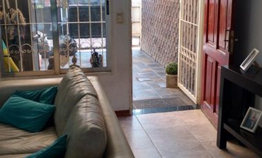 Se Vende IMPECABLE PH de 3/4 Ambientes en Munro