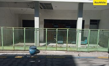 Disewakan Rumah Strategis di Jl. Gubeng Kertajaya, Surabaya