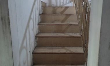 Disewakan Rumah Strategis di Jl. Gubeng Kertajaya, Surabaya