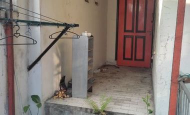 Disewakan Rumah Strategis di Jl. Gubeng Kertajaya, Surabaya