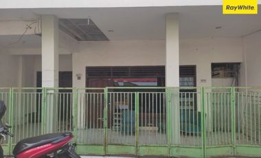 Disewakan Rumah Strategis di Jl. Gubeng Kertajaya, Surabaya