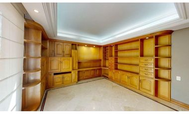 Casa en Venta y Arriendo en Transv. Superior Medellín