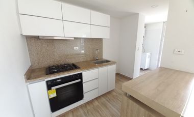 apartamento en arriendo en torre solÁrium del parque piso 4. Cod A13956