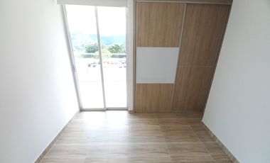 apartamento en arriendo en torre solÁrium del parque piso 4. Cod A13956