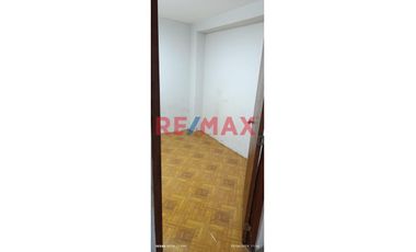Vendo Departamento En Calle Libertad 521 Castilla - Piura