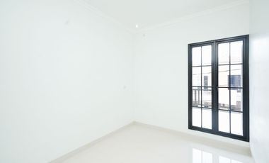 Rumah Siap Huni 5 Menit ke RS Citra Harapan 2 Lt Bebas Banjir J-37852