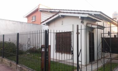 Casa chalet 2 dormitorios venta Burzaco