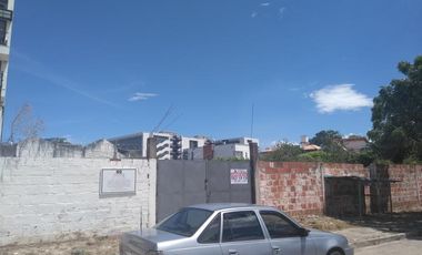 lote en arriendo en la riviera. Cod A22346