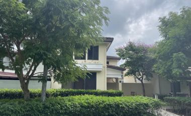 ALQUILER CASA EN ALQUILER EN RIVER VALLEY CON LINEA BLANCA
