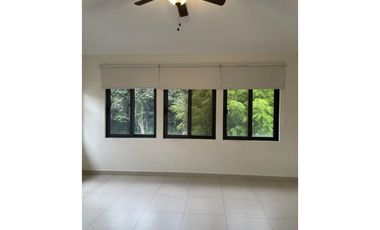 ALQUILER CASA EN ALQUILER EN RIVER VALLEY CON LINEA BLANCA