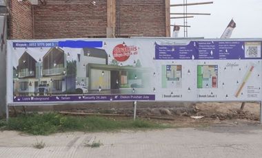 Solusi Hadapi Resesi 2023. dekat kampus UNS