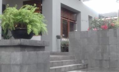 DISEWAKAN RUMAH MEWAH FURNISHE @ BUDI ASIH SETIABUDI BANDUNG