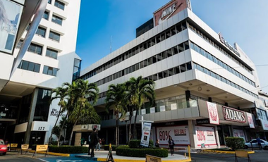 OFICINA EN OBARRIO PLAZA REGENC Y AMOBLADA 225M2