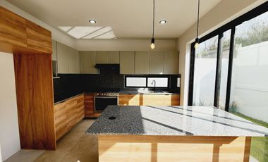 Casa en VENTA en LOMAS DEL DORADO