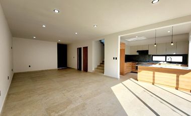 Casa en VENTA en LOMAS DEL DORADO