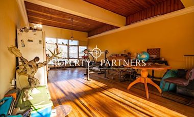 Espectacular  gran casa en sector consolidado.