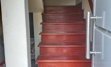 PH de grandes dimensiones, SIN expensas Gran ubicación- Quilmes