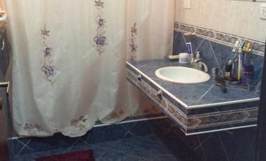 PH de grandes dimensiones, SIN expensas Gran ubicación- Quilmes