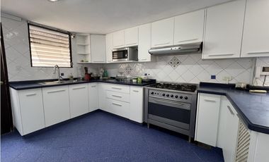 Venta de casa con Piscina en Betania, Dos Mares
