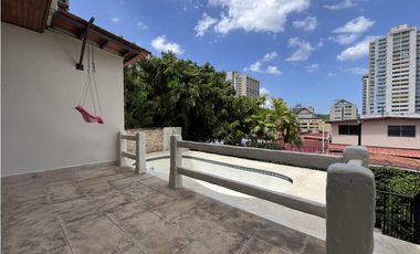 Venta de casa con Piscina en Betania, Dos Mares
