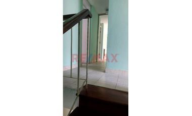 Alquiler De Amplia Casa En Bancarios – Condominio Cerrado