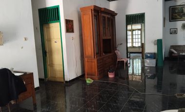 Rumah Luas Strategis 14 Mnt ke Summarecon Mall Bekasi Bisa KPR J-41613