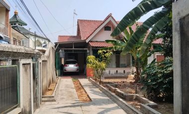 Rumah Luas Strategis 14 Mnt ke Summarecon Mall Bekasi Bisa KPR J-41613